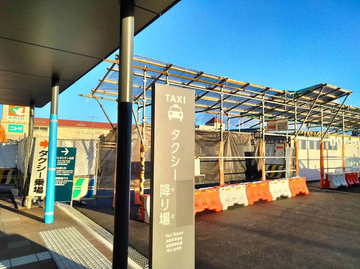 1月加賀温泉駅工事通路