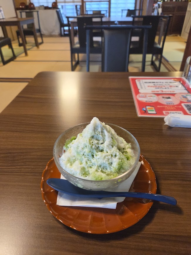 松波屋テーブル