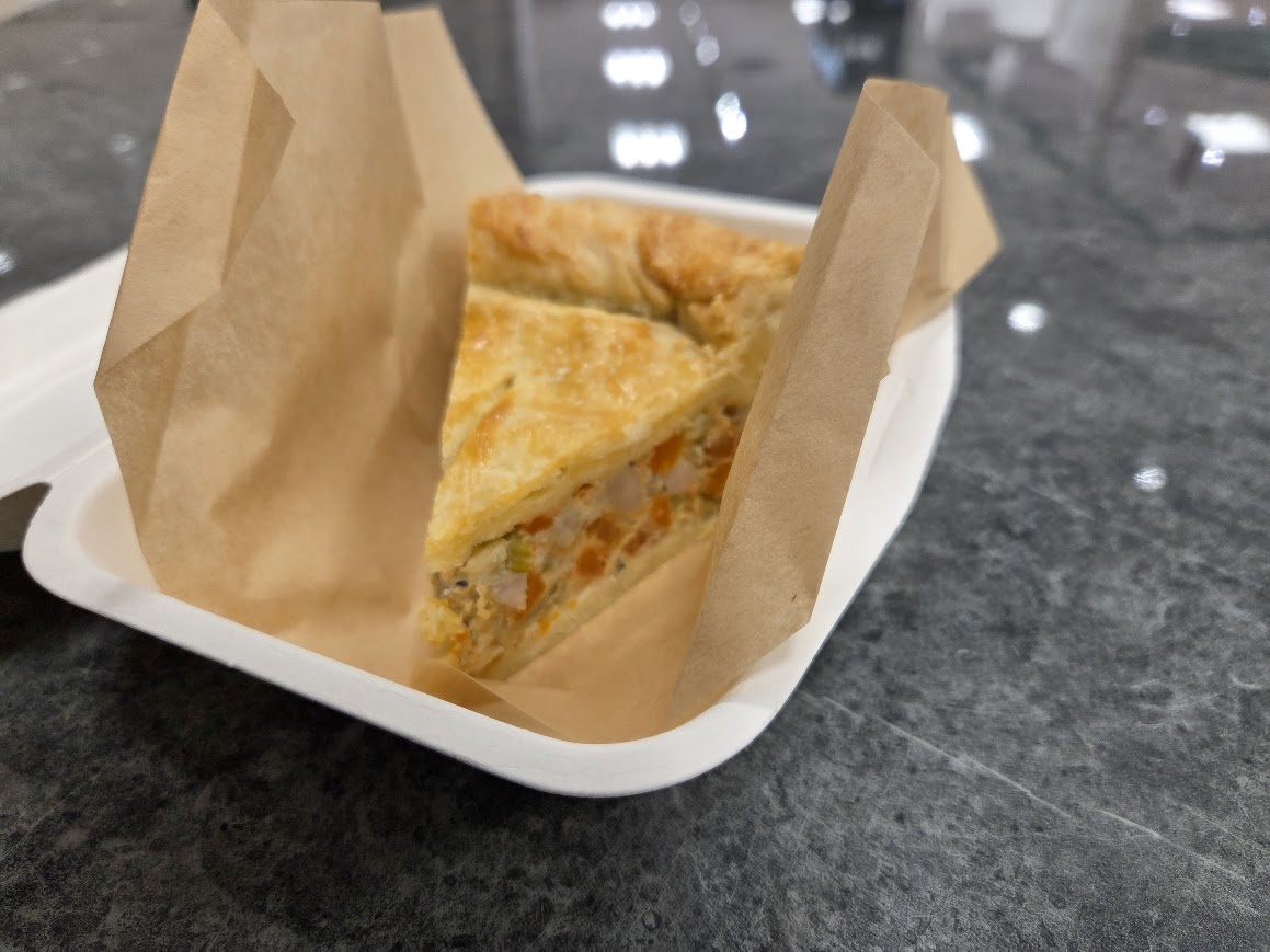 チキンポットパイ