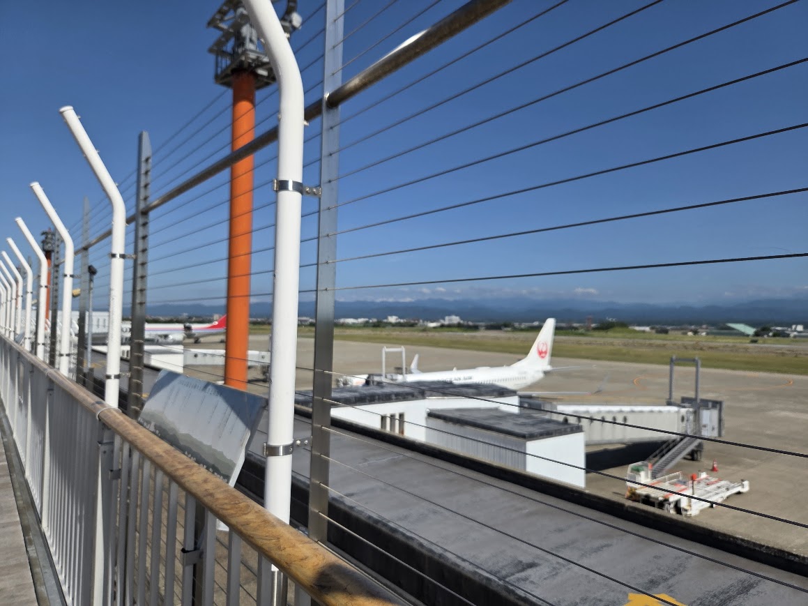 小松空港デッキ