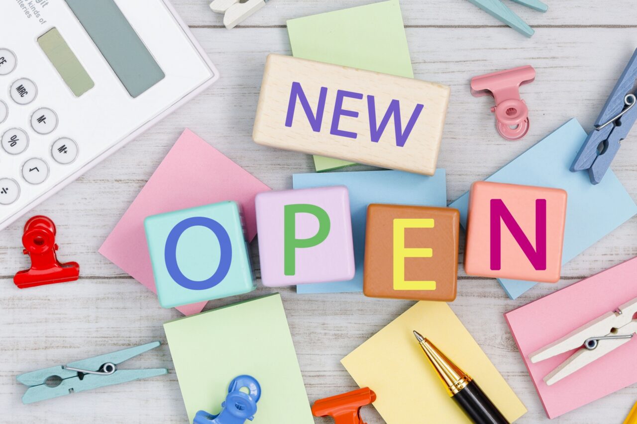 NEW OPENの付箋
